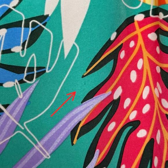 Umgee Tropical Leaf Print Cropped Wide Leg Culotte Pants Size Medium - Picture 3 of 5